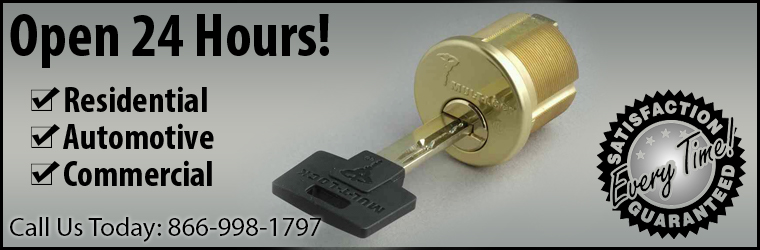 New York American Padlock